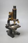 A Spencer Lens Company, Buffalo, New York, lacquered microscope, serial no.41418