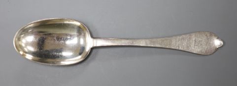 A Queen Anne Brittania standard silver trefid spoon, Lawrence Jones, London, circa 1705,with