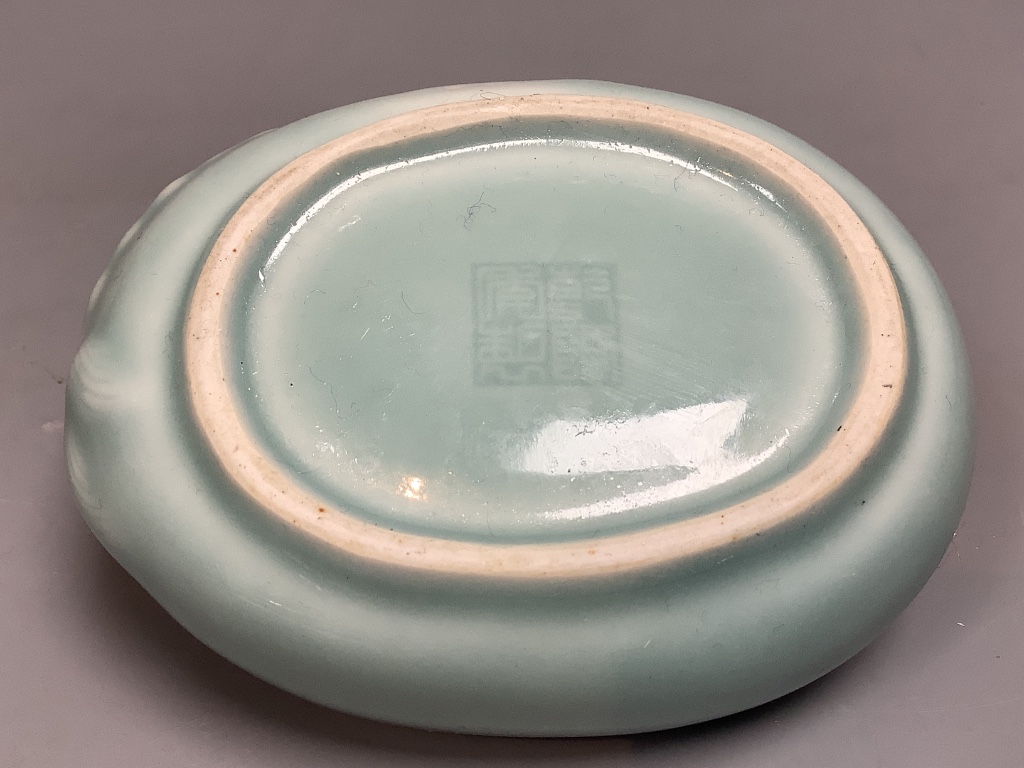 A Chinese Qingbai type brushwasher11cm - Image 3 of 3