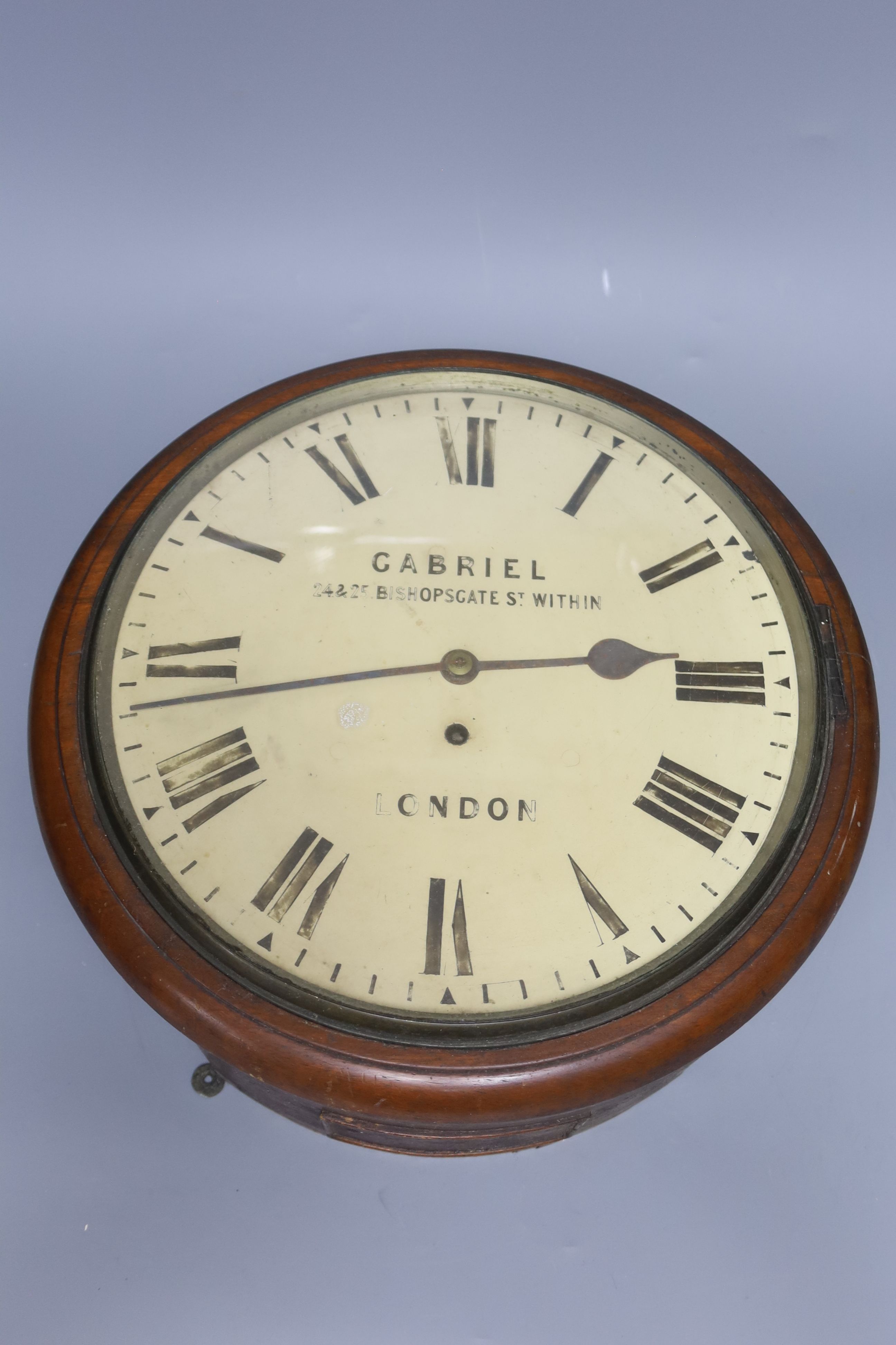 A Victorian Gabriel of London wall clock, single fusee movement