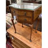 A Queen Anne Revival drop leaf serpentine side table, width 51cm depth 37cm height 70cm