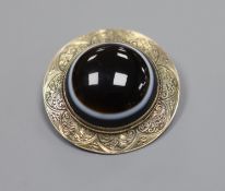 An engraved gilt white metal and banded agate set circular brooch,41mm.