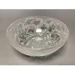 A Lalique 'Pinsons' pattern bowl, decorated with chaffinches among serrated leaves,etched signature