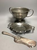 A Tudric planished pewter Golf Club Championship bowl, an unmarked Tudric dish and an Art Nouveau