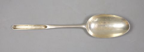 A mid 18th century silver marrow spoon, Robert Perth?, London, circa, 1750, 20.8cm.