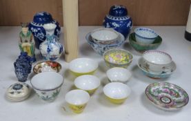 A quantity of mixed Chinese porcelain etc