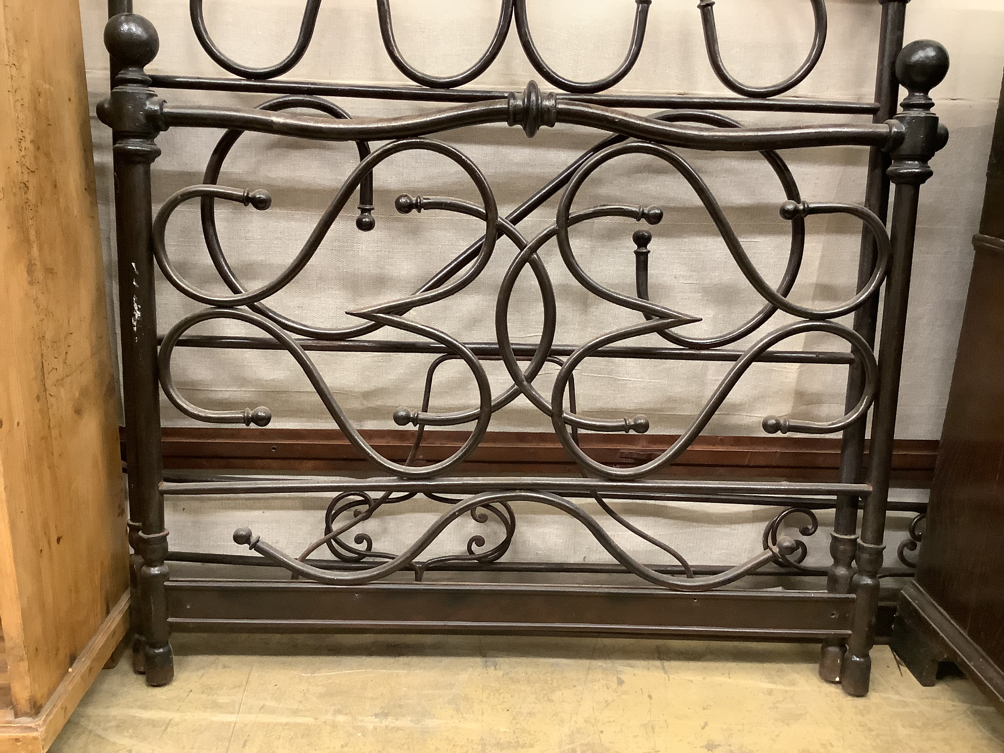 A wrought iron single bed frame, width 117cm - Image 2 of 2