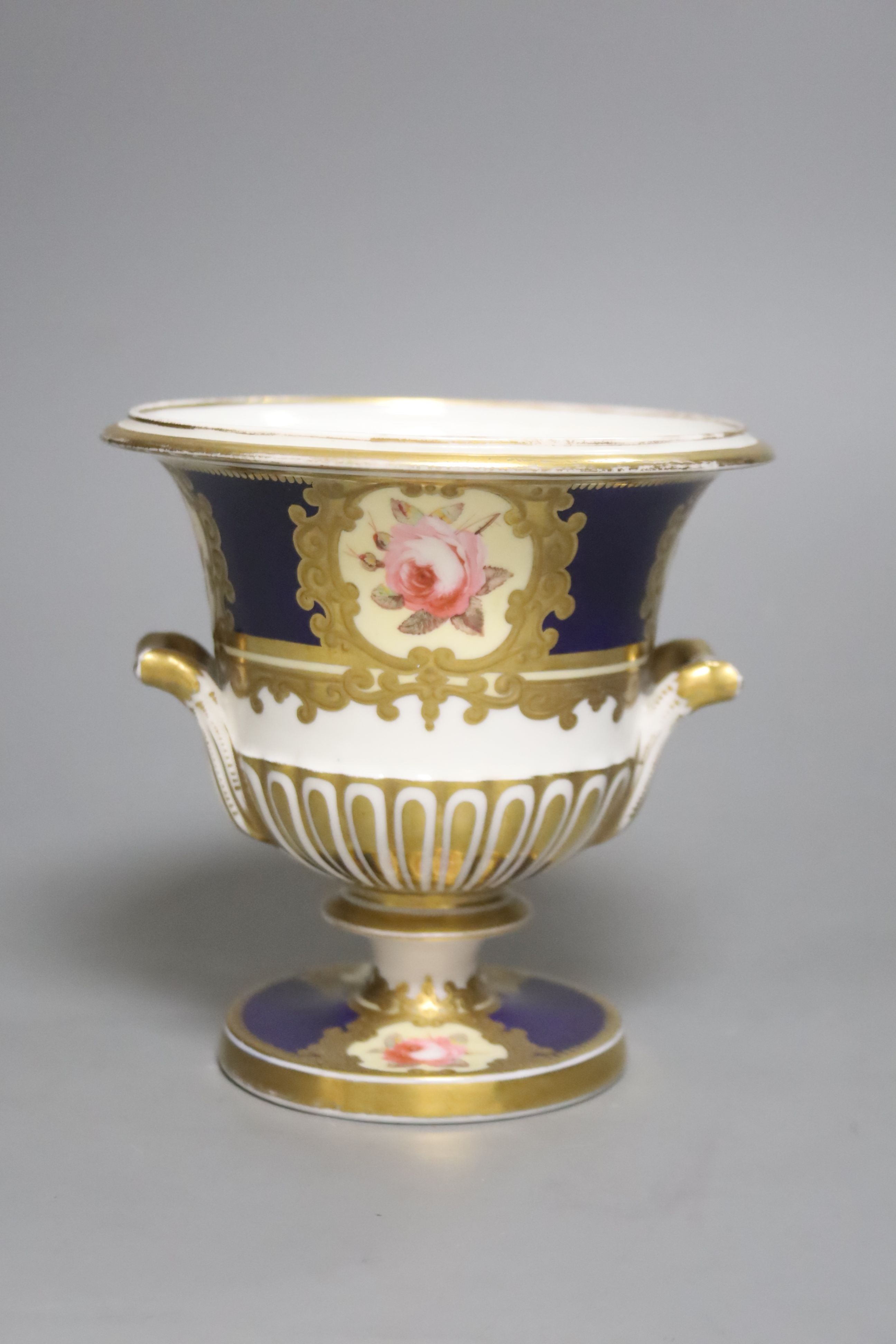 A Chamberlains Worcester two handled vase, painted with six single roses on a blue ground, height - Image 3 of 5