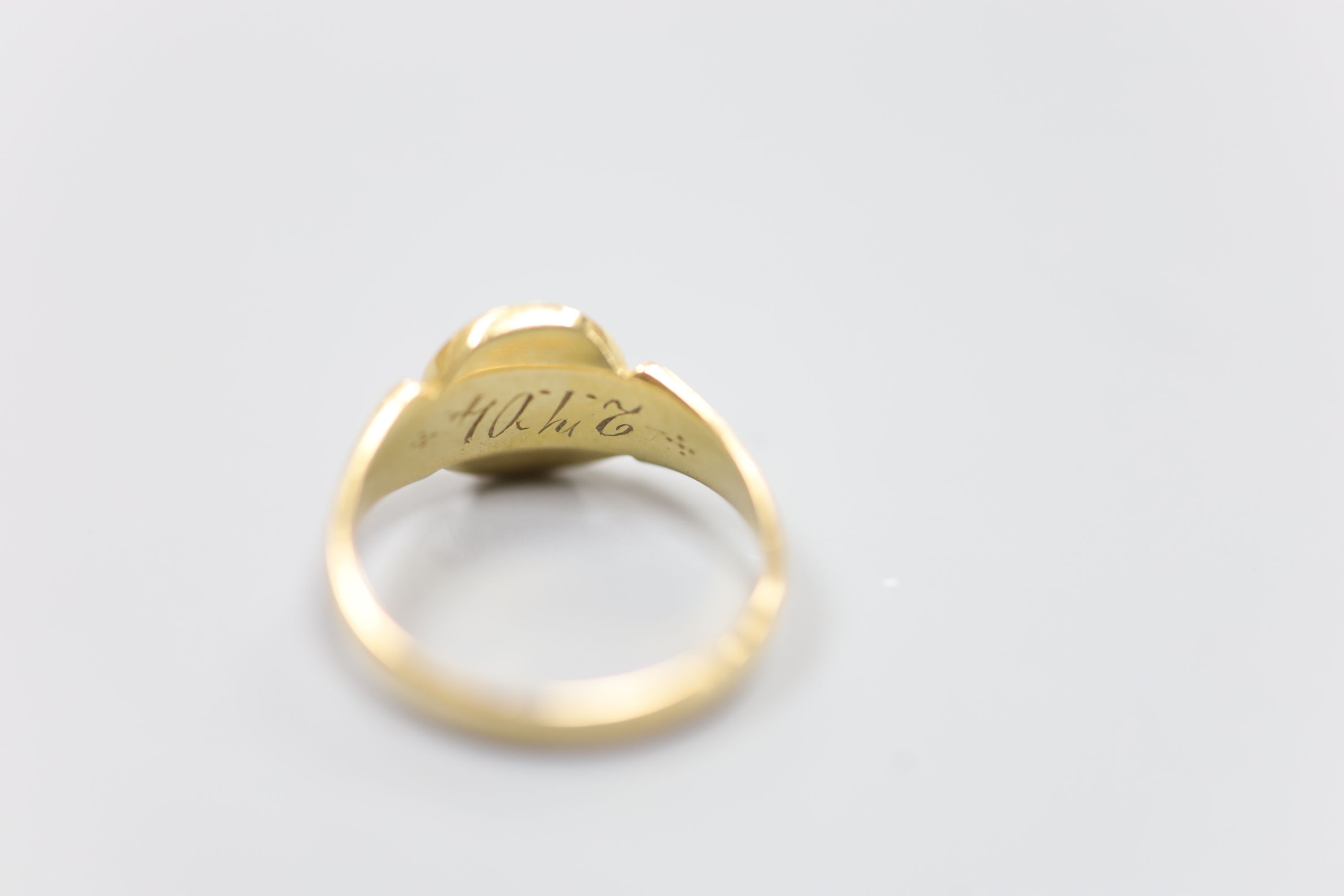 A late Victorian 18ct gold signet ring with engraved crest? (tired), size L/M,4.8 grams. - Image 3 of 3