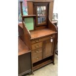 An Edwardian mahogany washstand, width 79cm, depth 40cm, height 163cm