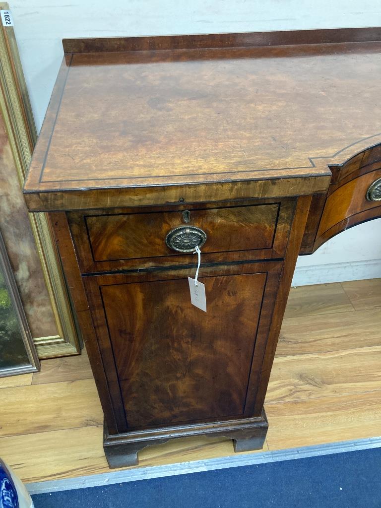 A George IV ebony banded concave front mahogany sideboard, length 173cm, depth 60cm, height 92cm - Image 2 of 3