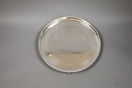 A modern pierced circular silver salver, James Dixon & Sons, Sheffield, 1977, 25.5cm,14.5oz.