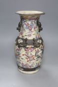 A Chinese famille rose crackle glaze vase, early 20th century