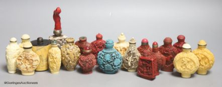 Mixed Chinese composition snuff bottles