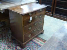 A small George III mahogany chest of drawers, width 75cm, depth 42cm, height 76cm