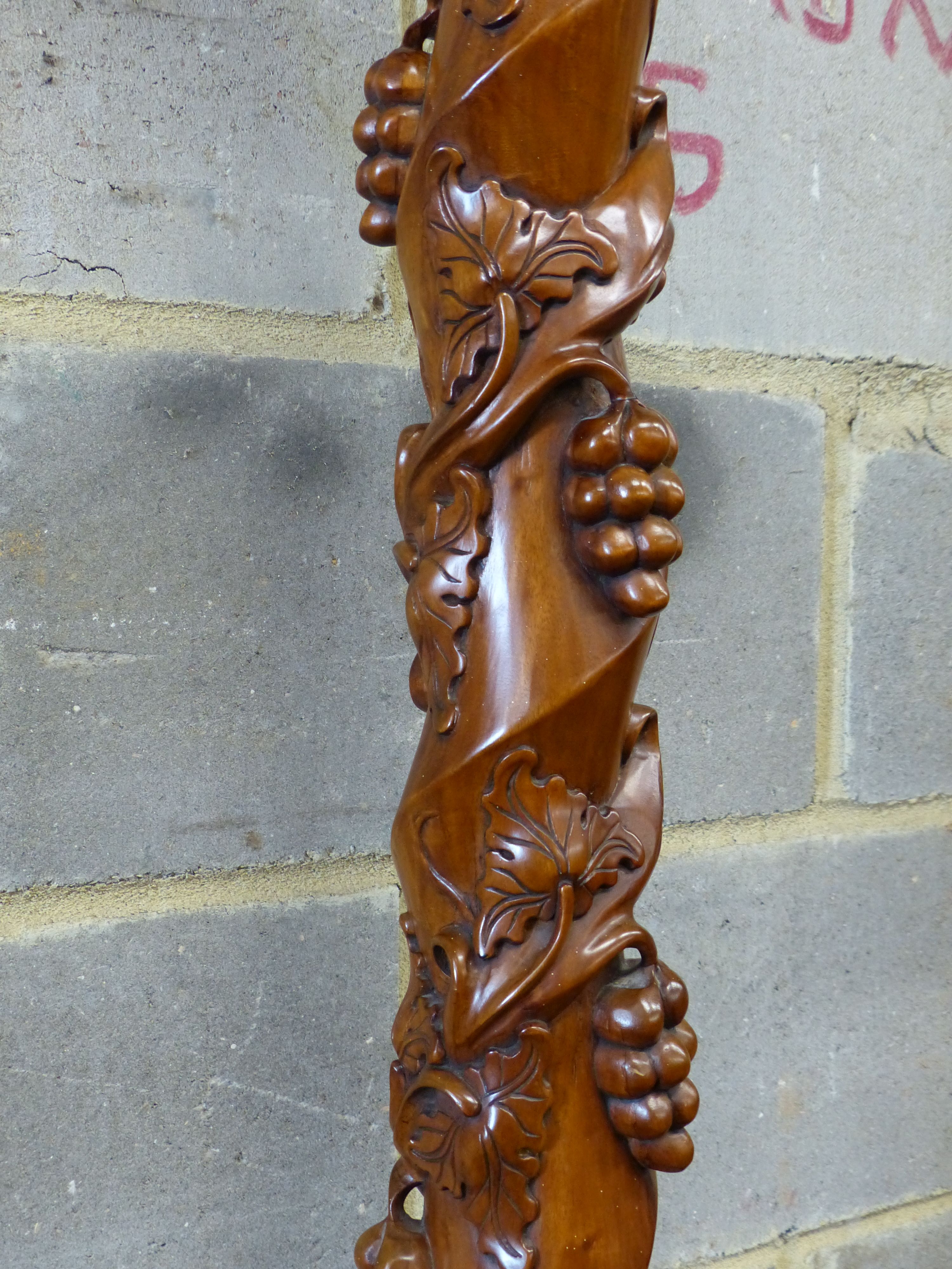 A reproduction carved mahogany torchere, height 114cm - Image 4 of 5