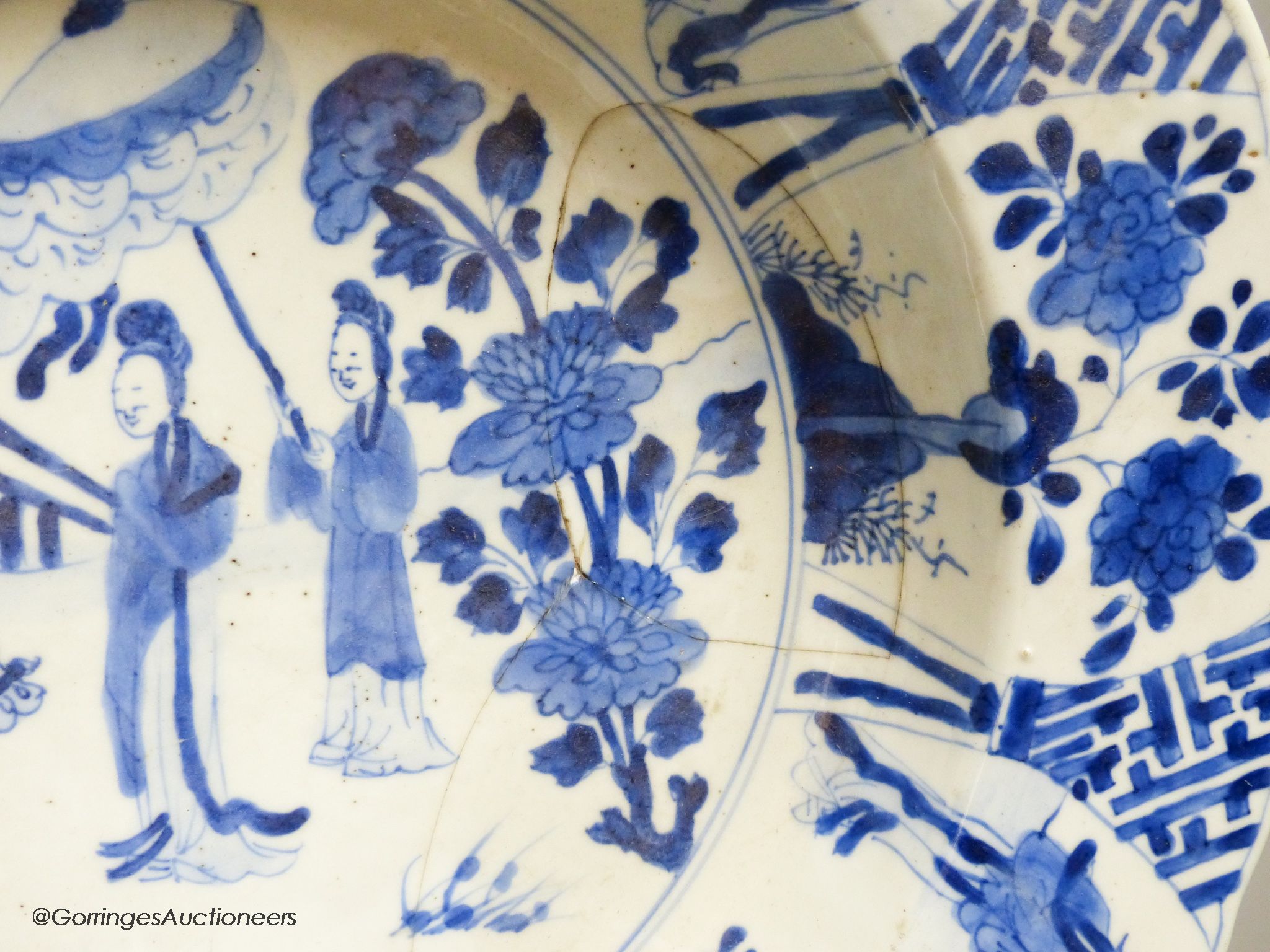 A Chinese blue and white dish, Kangxi mark and of the period, diameter 34cm, and a 19th century - Image 6 of 7