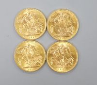 Four George V gold sovereigns, 1913, 1915, 1922 and 1931