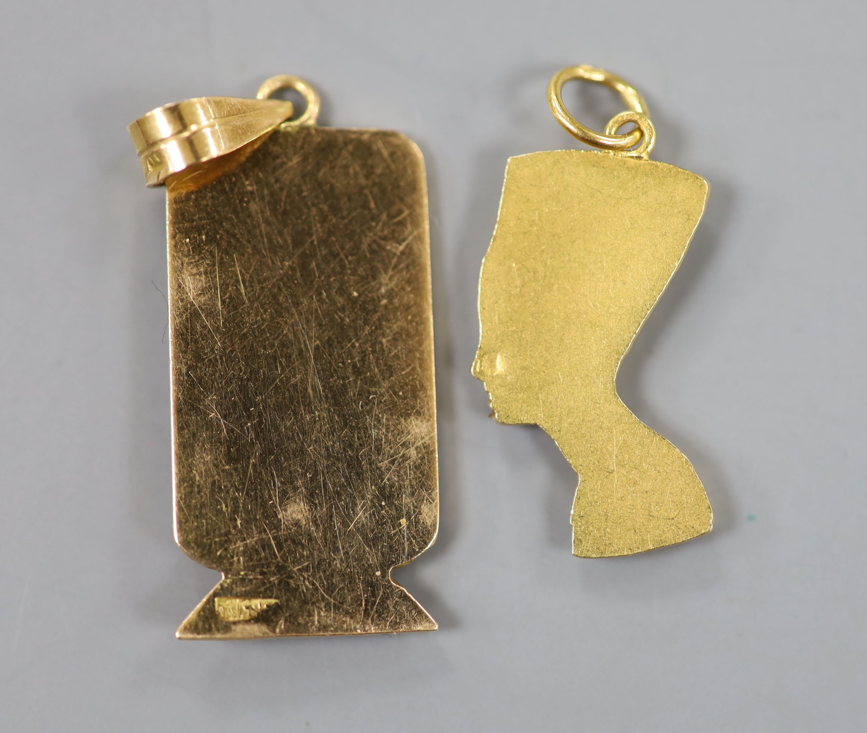 Two Egyptian gold charms (tested as 18ct), gross 6.3 grams. - Image 2 of 2