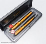 A Parker pen set