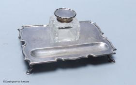 A George V silver rectangular inkstand, by Charles Stuart Harris & Sons, London, 1913, 17cm, stand,