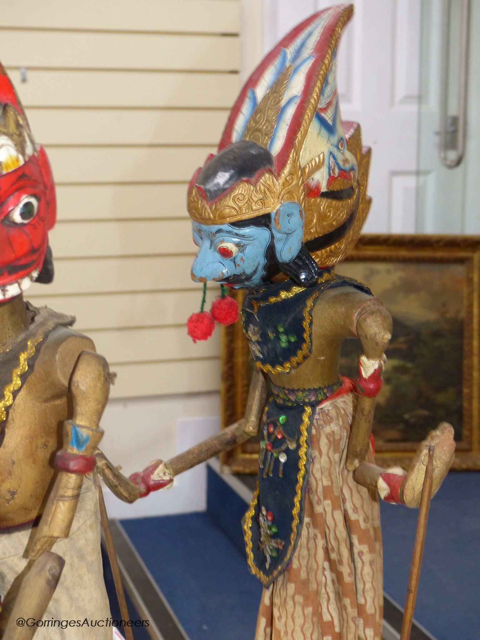 Three Indonesian stick puppets, tallest 73cm - Image 5 of 5