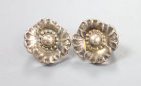 A pair of Georg Jensen 925 flower head ear clips, design no. 49, 18m, 7.6 grams.