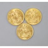 Three George V gold sovereigns, 1913, 1914 and 1922
