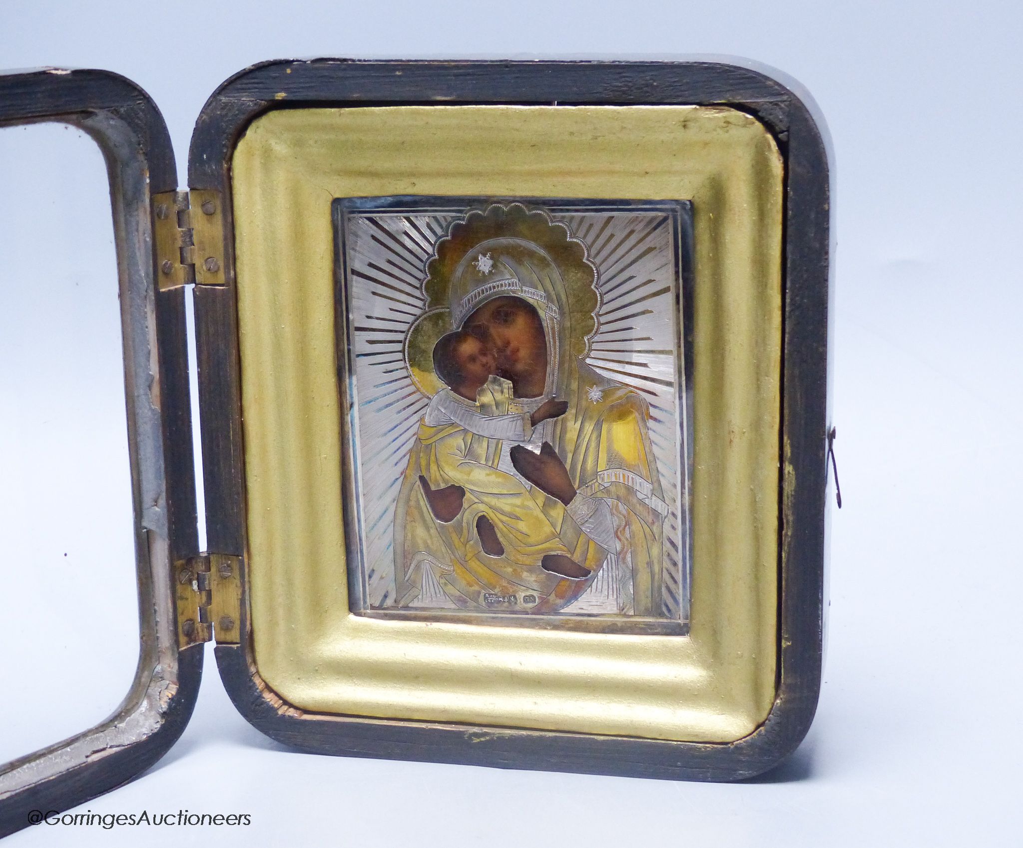 A Russian 84 zolotnik icon in frame, assay master probably A Svyechin, Moscow, 1862-1875 - Image 2 of 6
