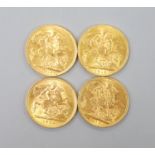 Four George V gold sovereigns, 1913 (2), 1914, and 1930