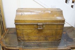 A Victorian tin trunk with simulated wood painted finish, width 66cm, depth 42cm, height 45cm