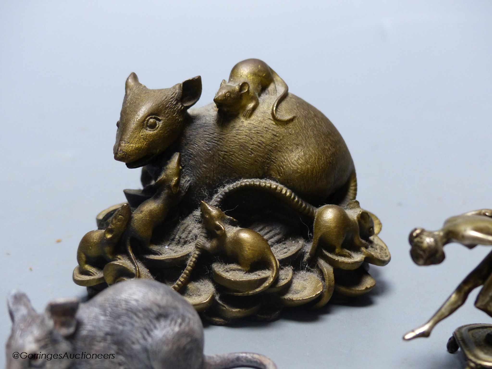 After Franz Bergmann, two cast bronze models of mice, a model of a bird, after Max le Verrier, - Image 4 of 6