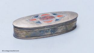 An Edwardian Scottish silver and hardstone inset oval snuff box, maker ?K, Edinburgh, 1909, 10.2cm,