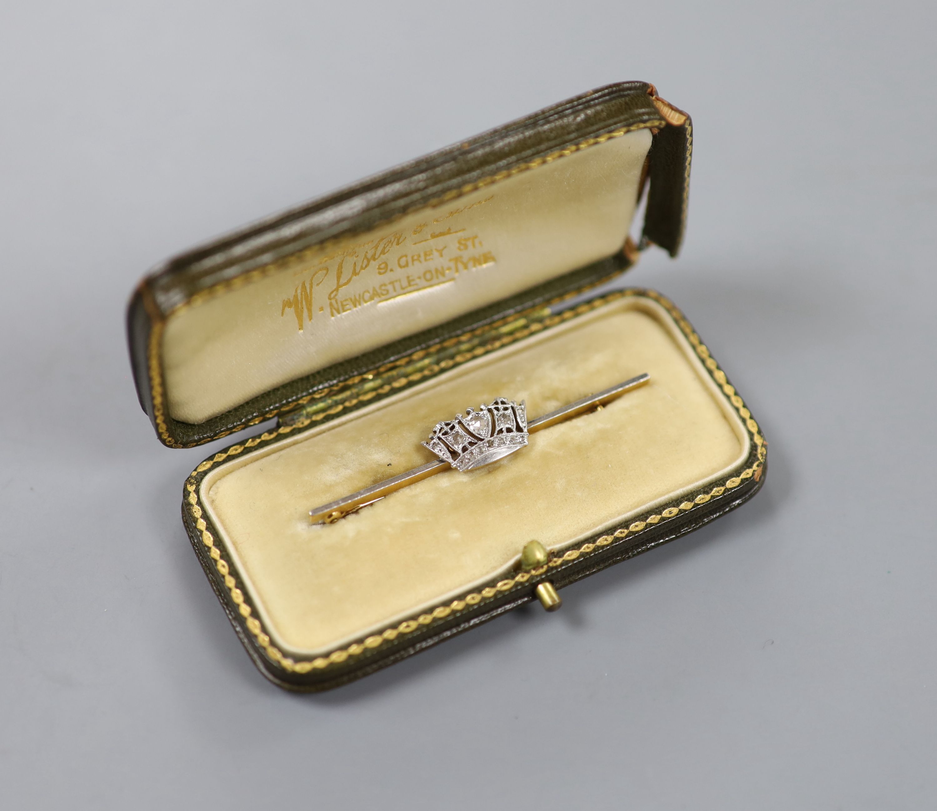 A 15ct yellow and white gold and diamond Royal Naval sweetheart brooch, 49mm, gross 3.5 grams. - Image 3 of 3