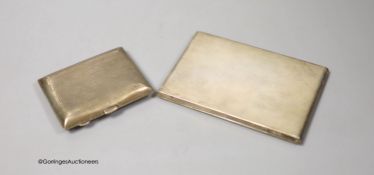A George VI engine turned silver rectangular cigarette case, Goldsmiths & Silversmiths Co Ltd,