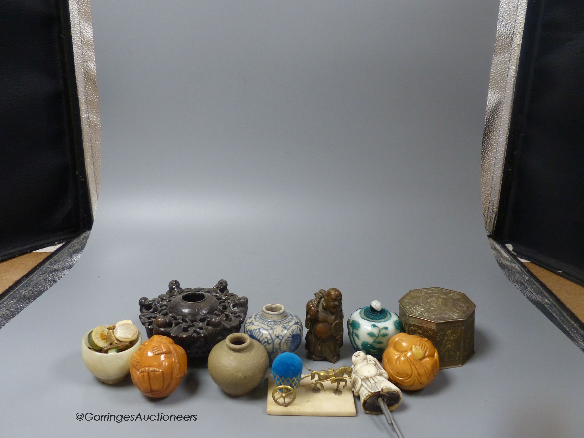 A collection of Chinese decorative pieces including glass, ceramic, metal and mineral - Image 3 of 4