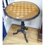 A Victorian mahogany tripod chess table. D-54, H-68cm.
