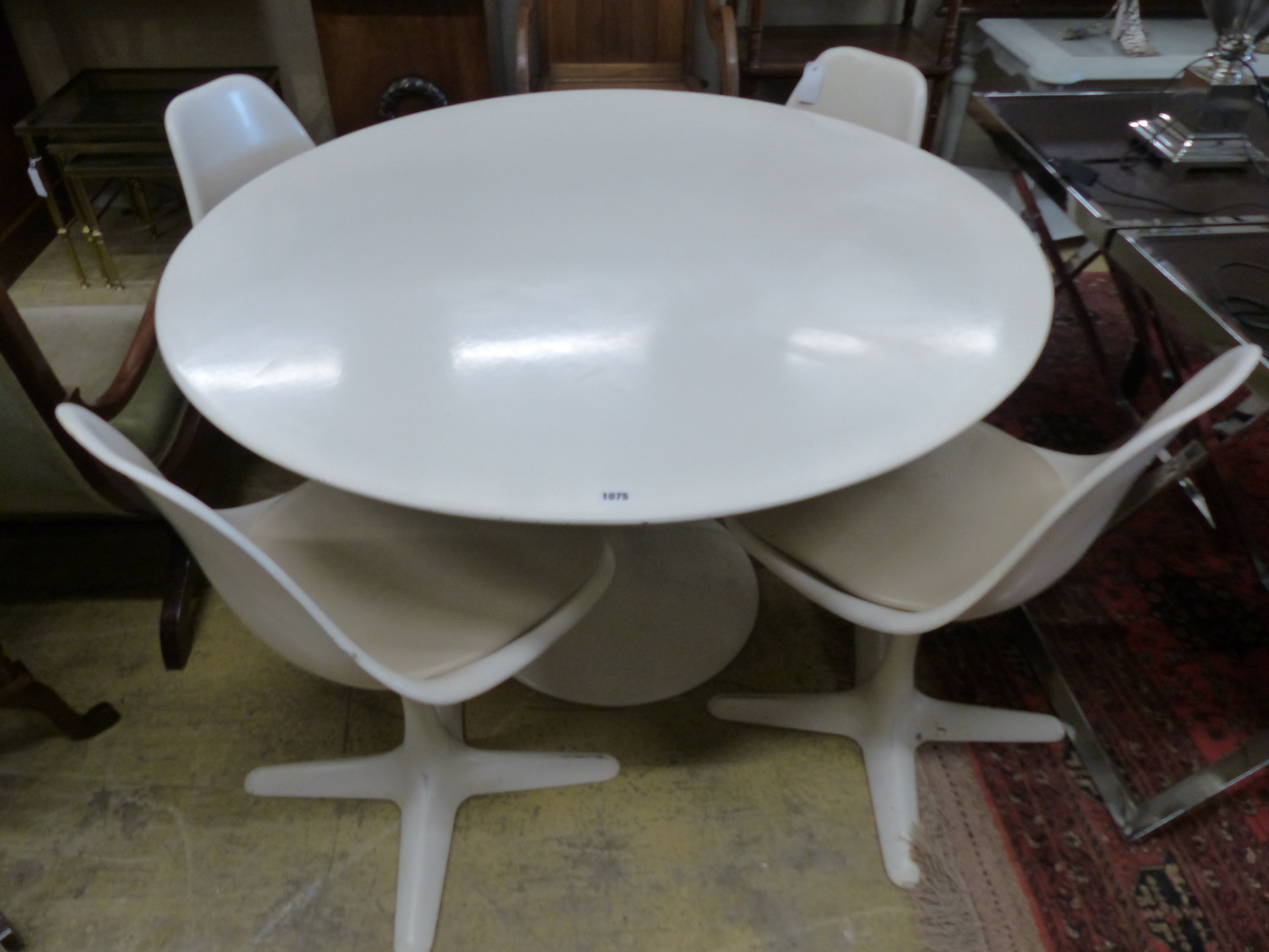 An Arkana tulip table, 120cm diameter, height 74cm and four tulip chairs - Image 2 of 3