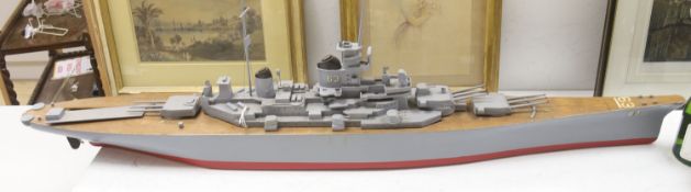 A model of British battle cruiser, length 142cm