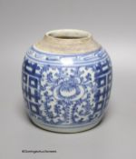 A 19th century Chinese blue and white jar, height 15cm