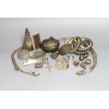 Miscellaneous collectables, including Chinese, Chinese Straits and Malaysian white metal items,