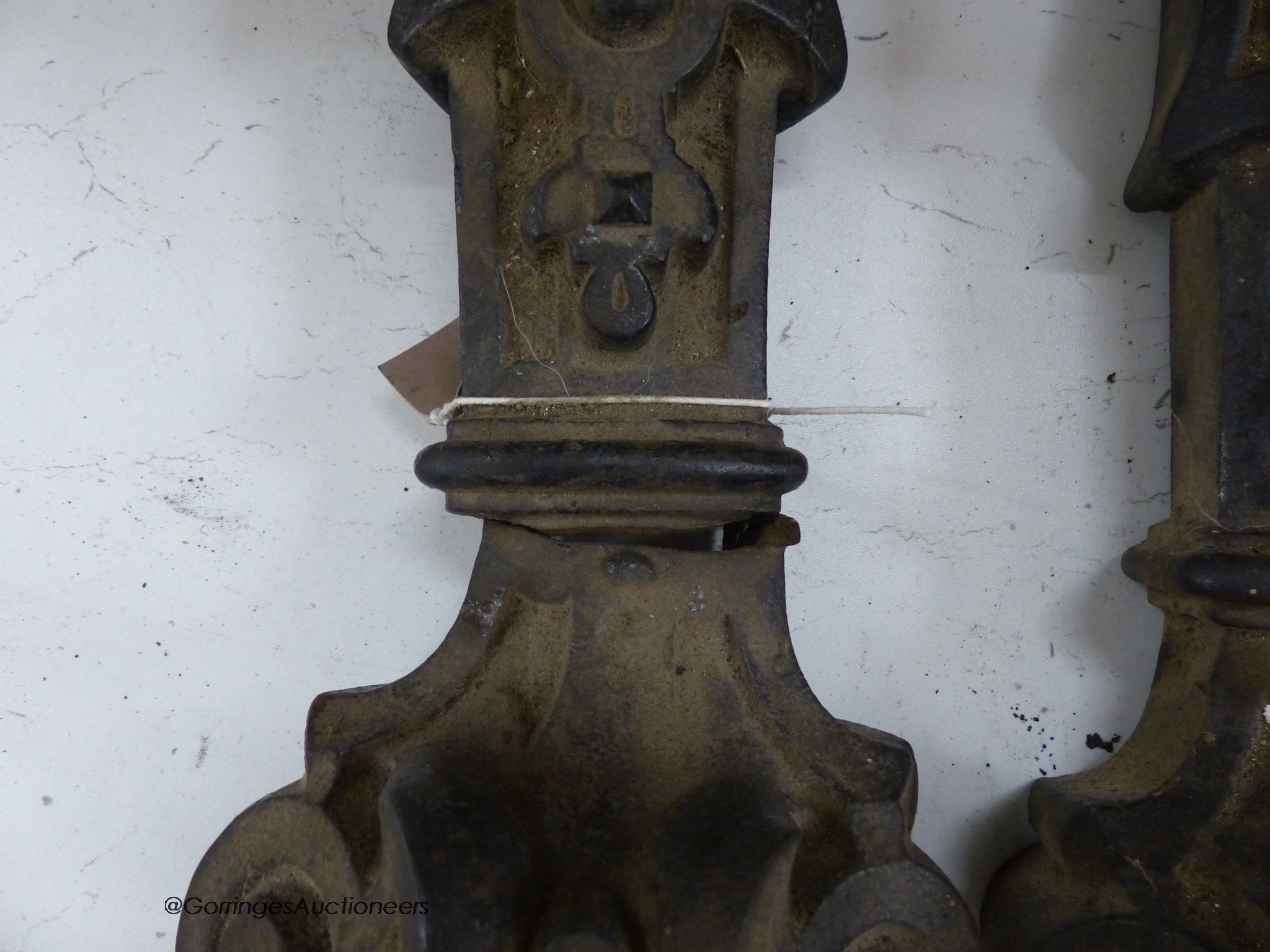 A pair of cast iron ‘lion’ monopodia mounts, 52cm high - Image 3 of 3