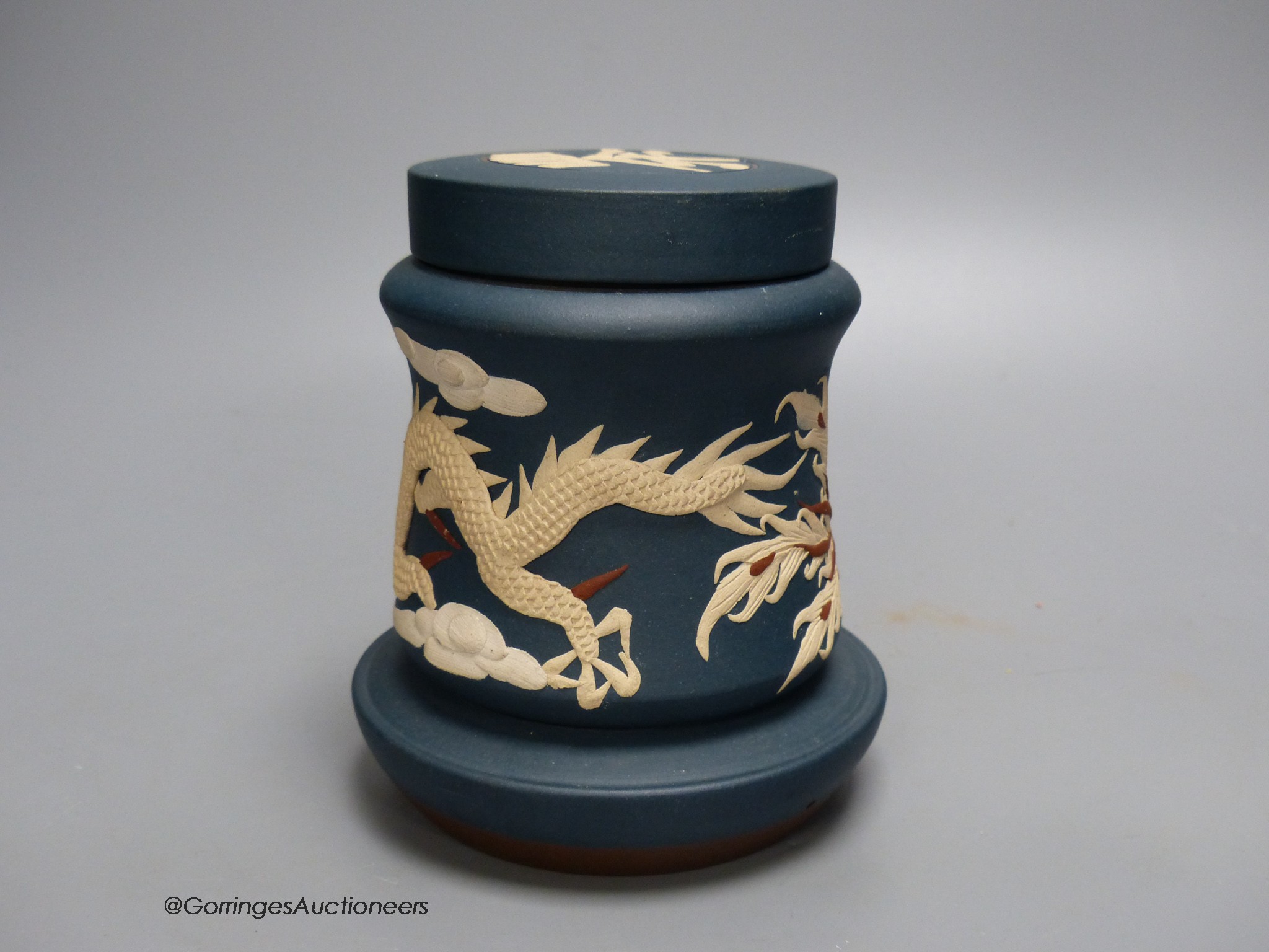 A Chinese Yixing tea caddy, 15cm high - Image 3 of 5