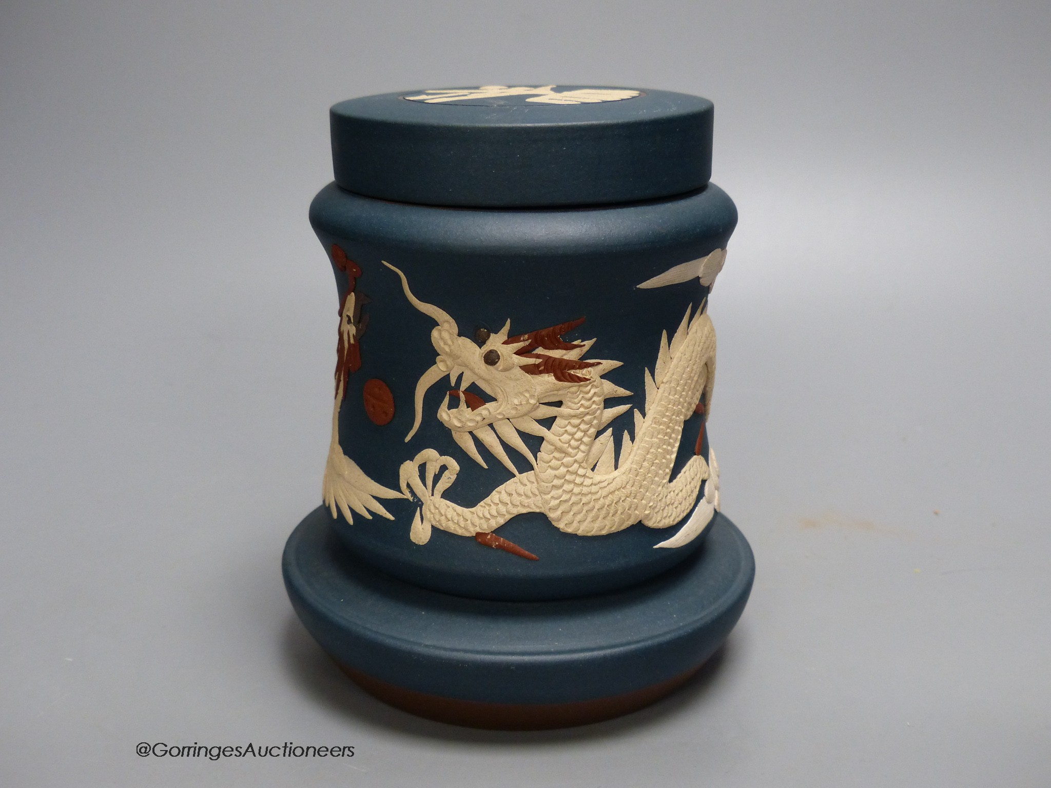 A Chinese Yixing tea caddy, 15cm high - Image 2 of 5