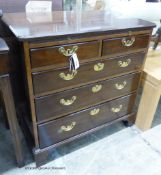 A modern Kittinger furniture George III style mahogany chest with 2 short and 3 long draws. W-76,