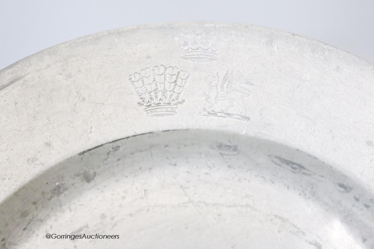 A set of eighteen 19th century pewter plates engraved with the Wentworth family crest, diameter - Image 3 of 4