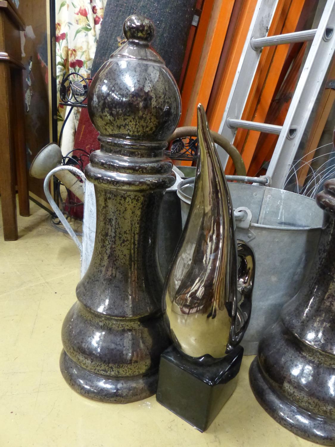 Assorted galvanized watering cans and assorted other metalware. - Image 3 of 3