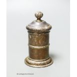 A late Victorian silver mounted pepper mil, Sheffield, 1891, 9.9cm.