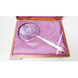 A cased large Edwardian silver handled magnifying glass, Hunt & Roskell Ltd, London, 1902, 26.9cm.