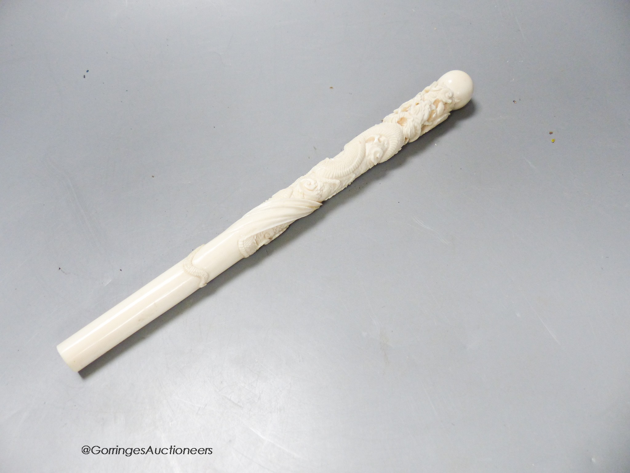 A Japanese ivory 'dragon' parasol handle, early 20th century, signed - Image 2 of 7